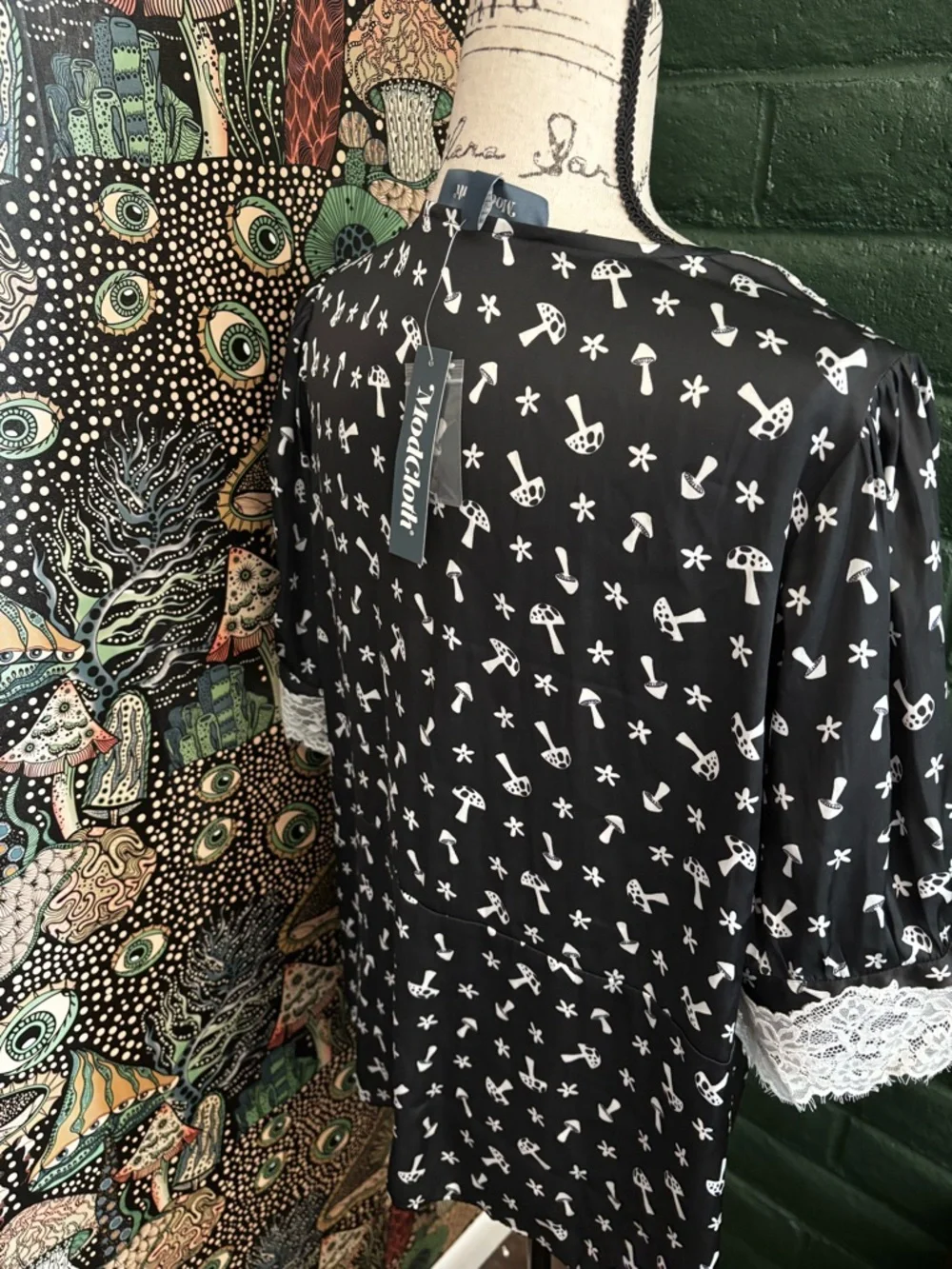 NWT Satin Mushroom Blouse - Picture 4 of 5